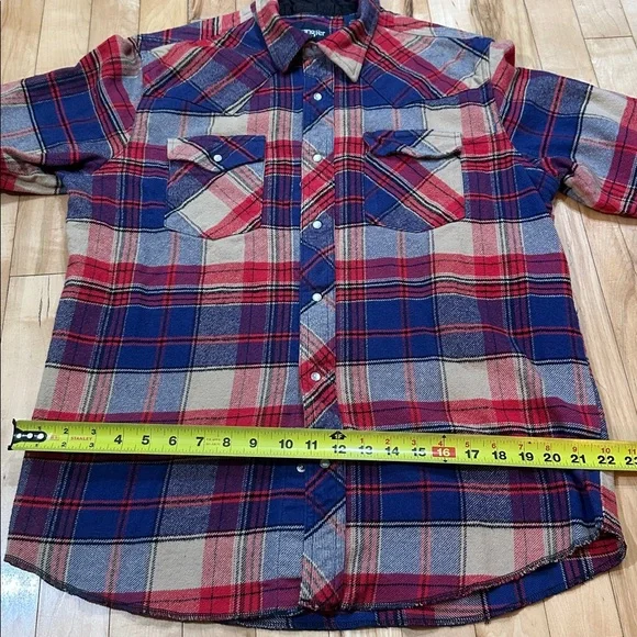 Wrangler Men's Flannel Plaid Shirt - Red, Blue, and Tan - Picture 5 of 8